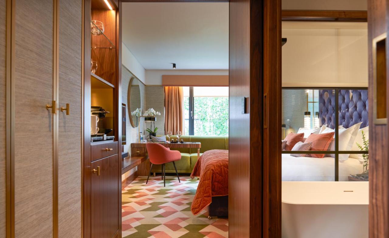 더 피츠윌리엄 호텔 더블린 외부 사진 A suite at the hotel