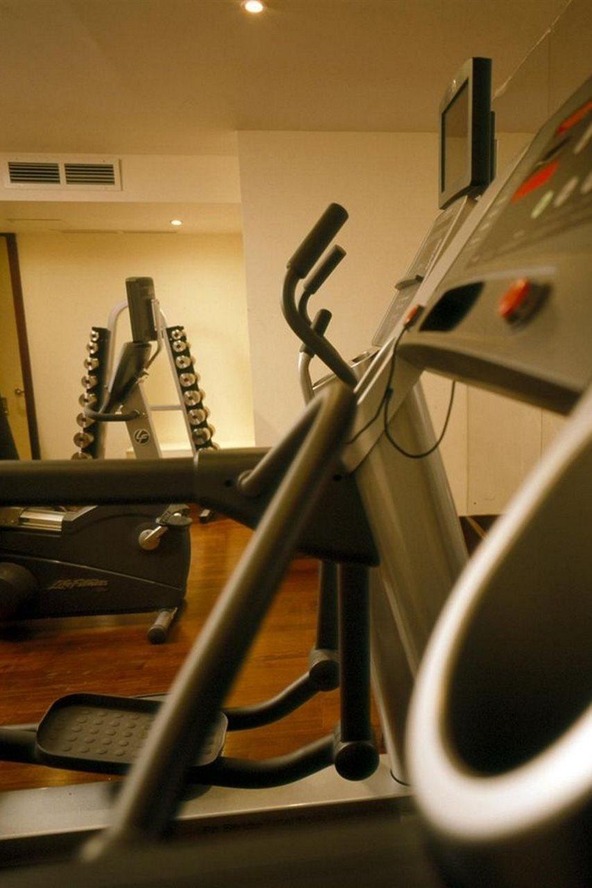 더 피츠윌리엄 호텔 더블린 외부 사진 A treadmill
