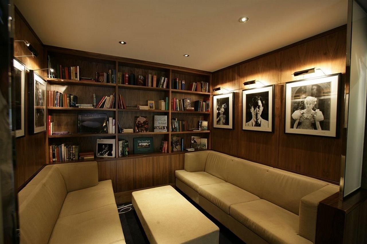더 피츠윌리엄 호텔 더블린 외부 사진 Library