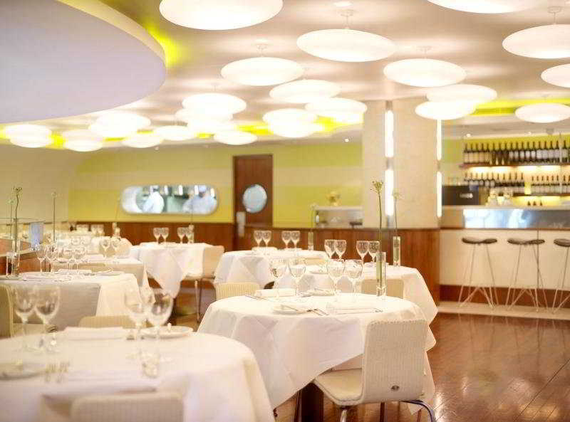 더 피츠윌리엄 호텔 더블린 외부 사진 Interior of the restaurant